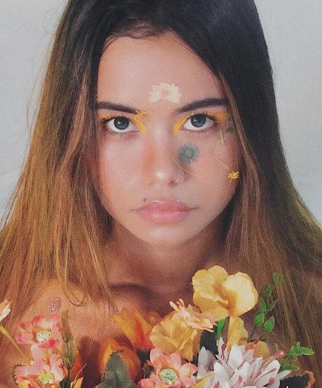 Analise star high quality picture