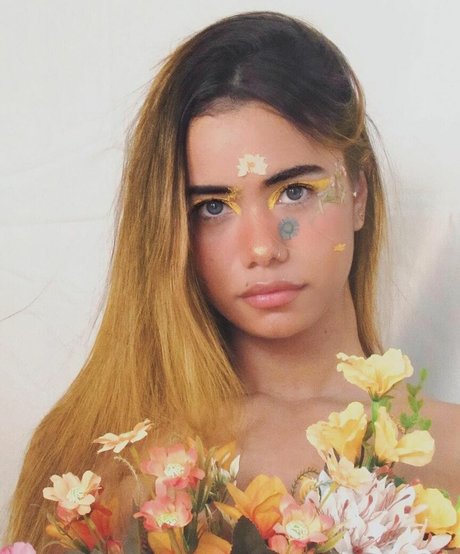 Analise erotic model galleries