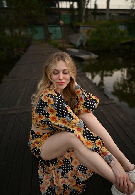 yammy bunny pretty model photo