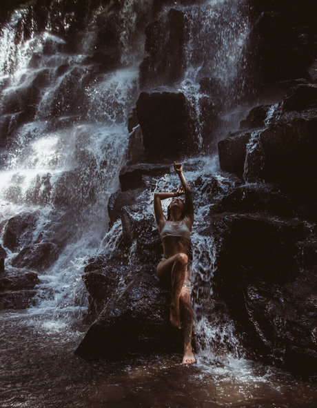 bribunn nice model picture