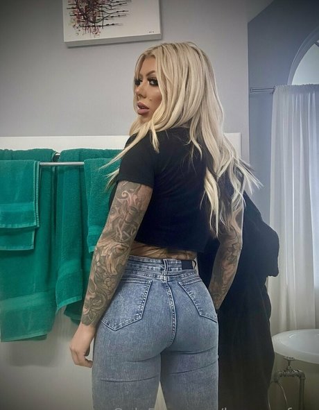 karmarxfree model sex archive