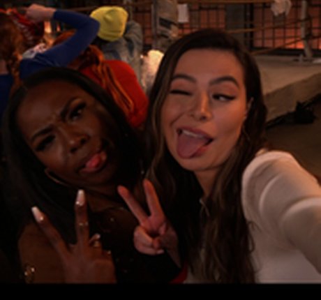 Miranda Cosgrove high quality star pictures