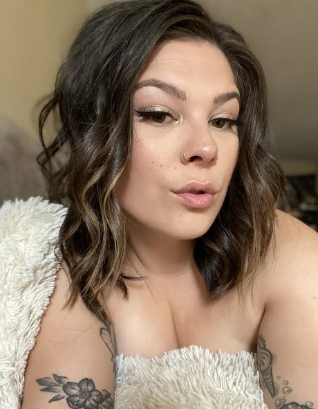 horny teen onlyfans naked picture