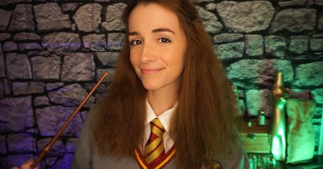 Sarah Lavender model porn pics