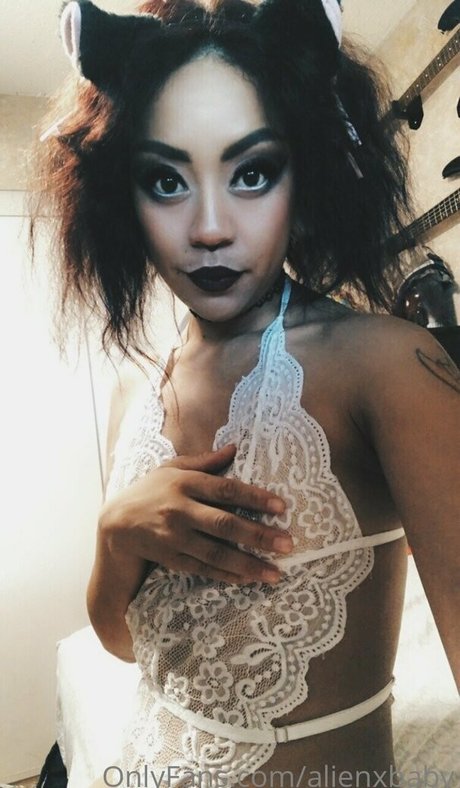 al13nxb1tch pornstar erotic archive