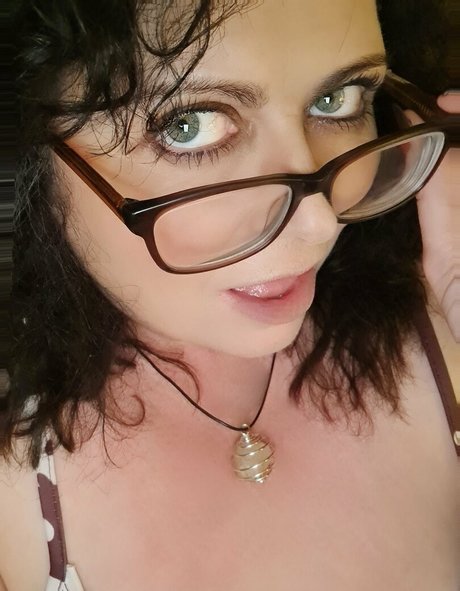 maturebustymom perfect actress archive