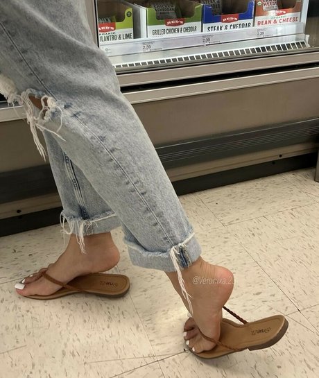 Latina Veronica Soles pornstar nude images