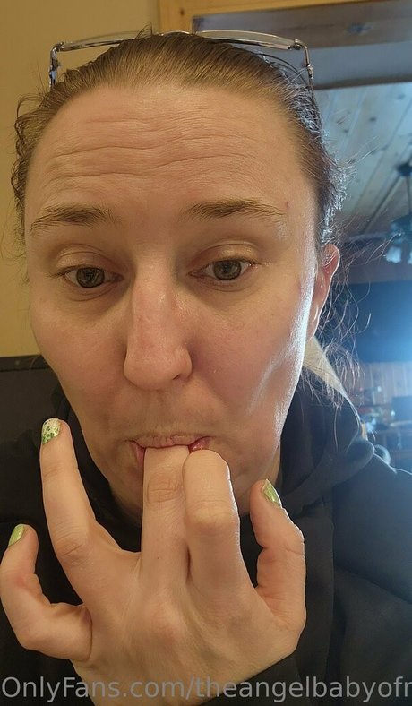 public onlyfans nude images