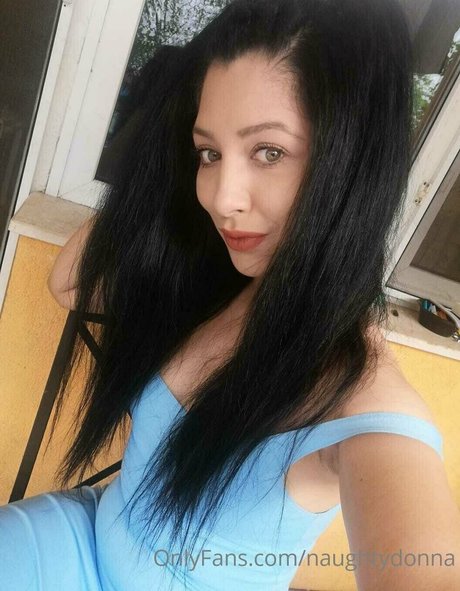 naughtydonna high quality model images