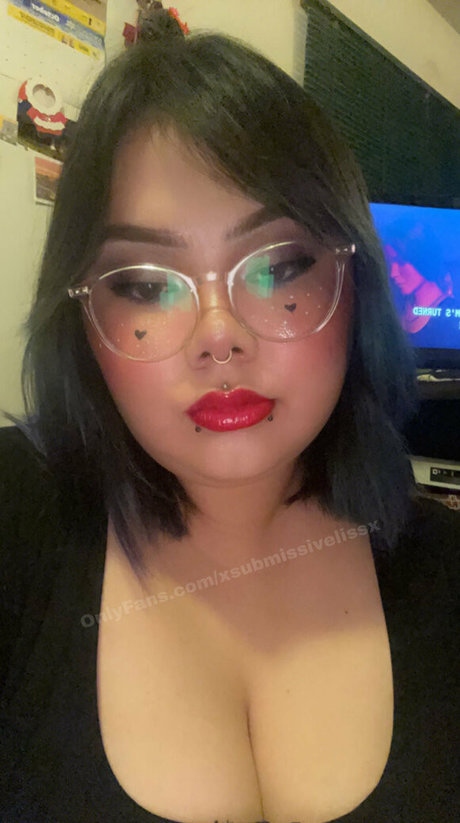 xsubmissivelissx star beautiful pic