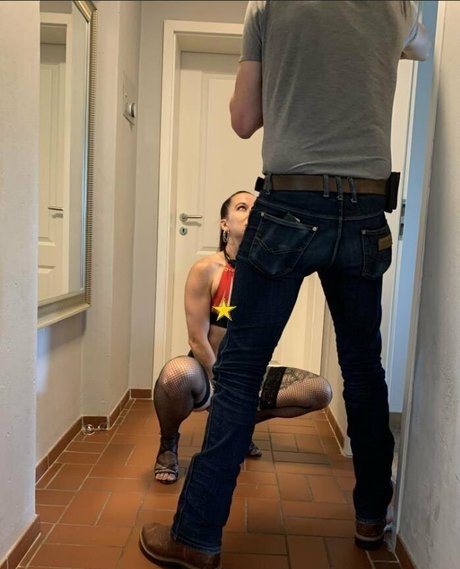 ma belle model hot image