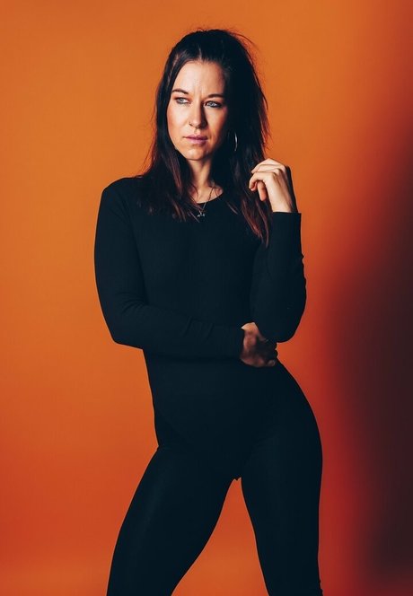 squirt teen onlyfans adult photo