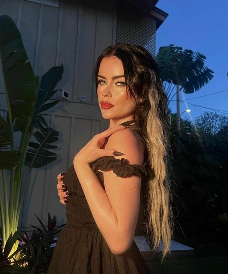 emmanorton model pornographic img