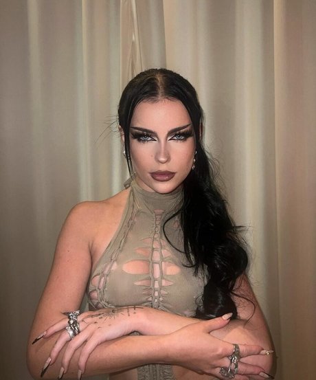 emmanorton model best archive