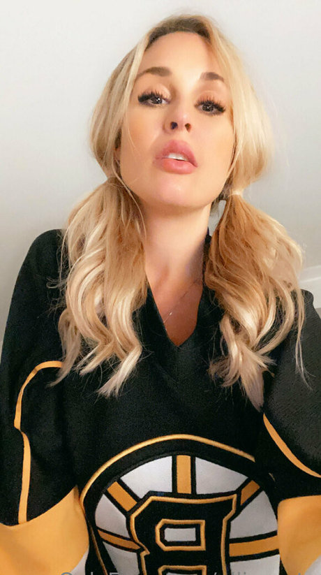 cosplay masturbation onlyfans naked image