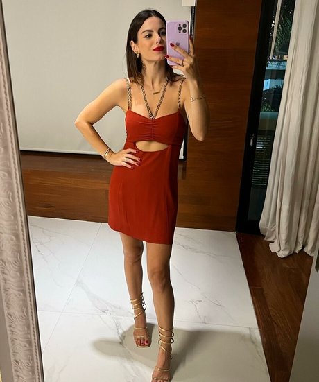 Sthefany Brito top star photos