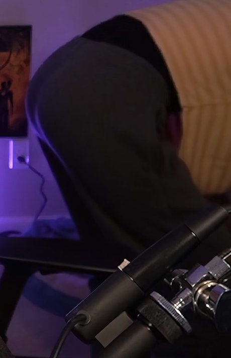 Lowco star naked galleries