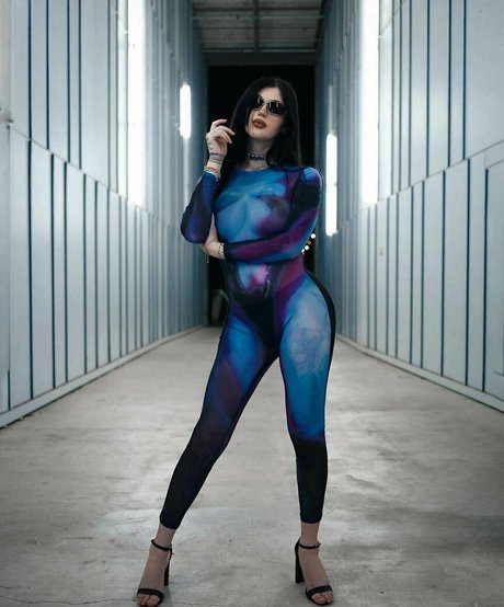 tshexynicky pornstar erotic gallery