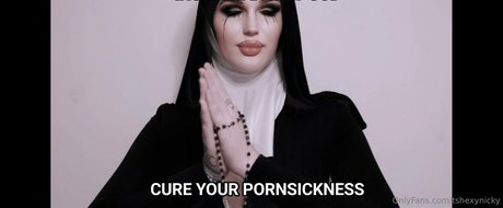 tshexynicky free actress photo