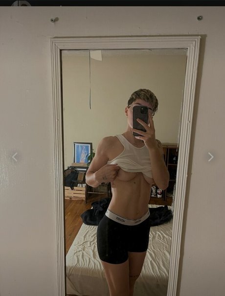 inside onlyfans naked archive