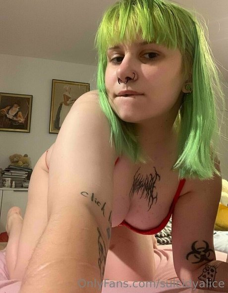 suicidyalice star pornographic gallery