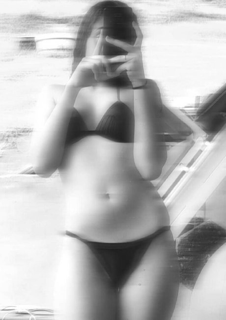 Girl Brazil sexy star img