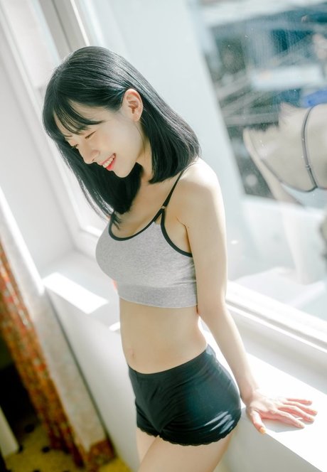 leeesovely art pornstar gallery