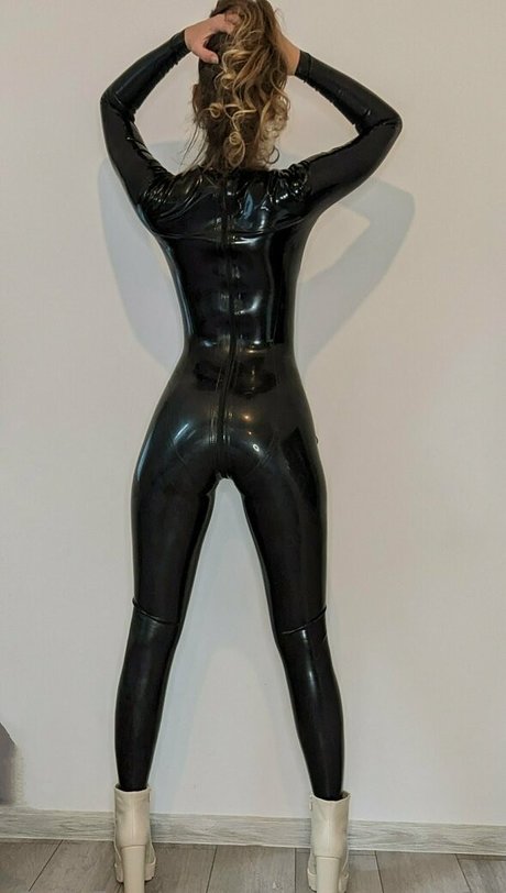 adventure g1rl actress image