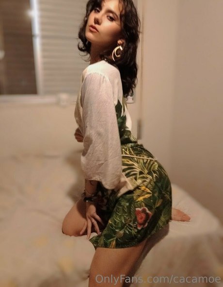 cacamoe xxx star photos