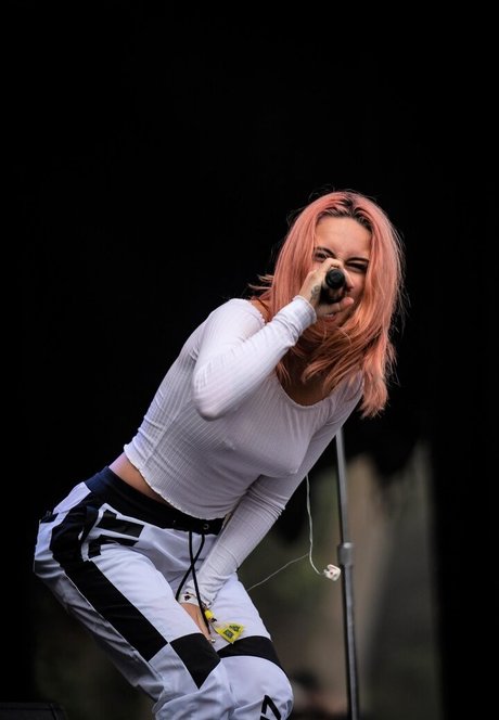 Bea Miller Profile photo