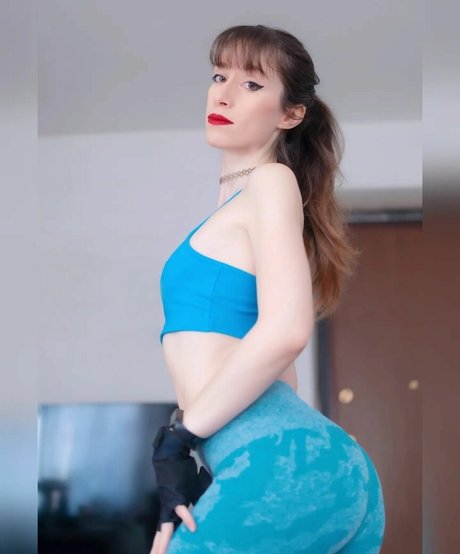 lady natsumi hot star gallery