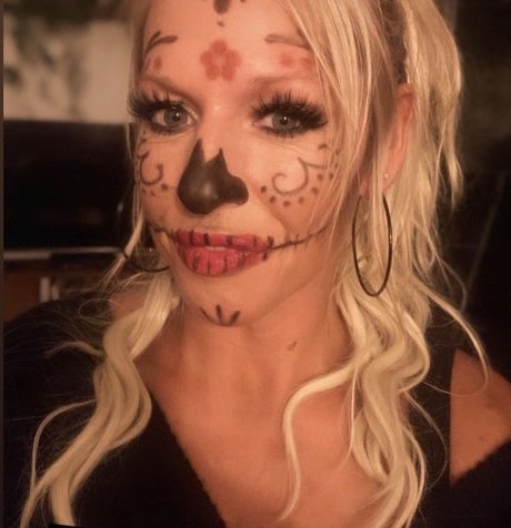 Gail Emms model erotic image