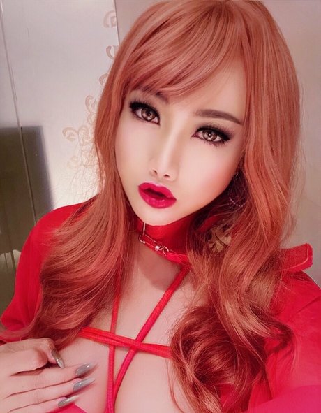 vampypat art star gallery