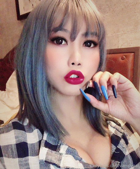 vampypat hot star photo