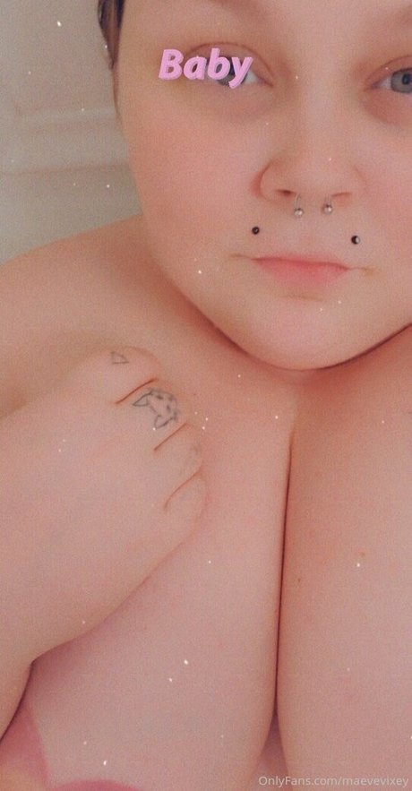 maevevixey model porn photos
