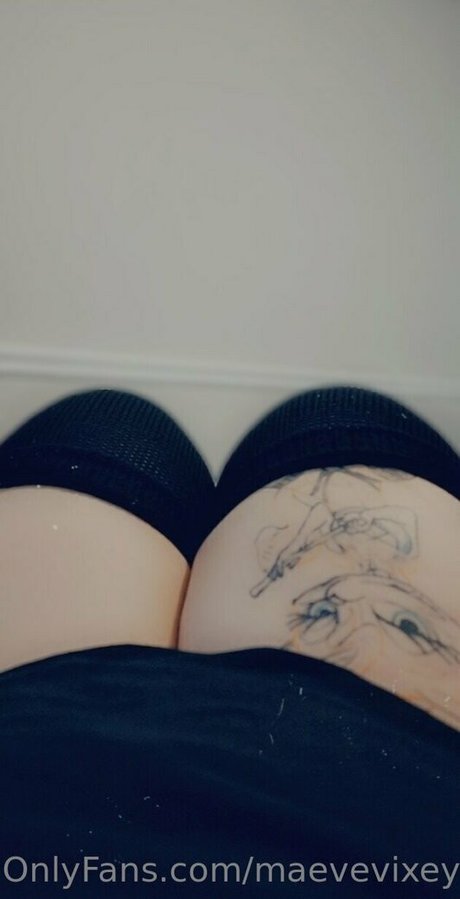 maevevixey pornstar sexy images