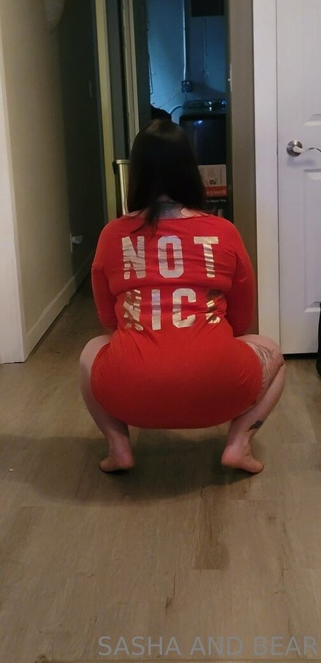 sashaandbearxx naked model pictures