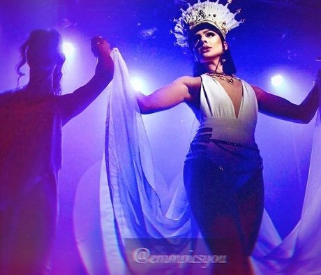 18 year old onlyfans beautiful naked pictures