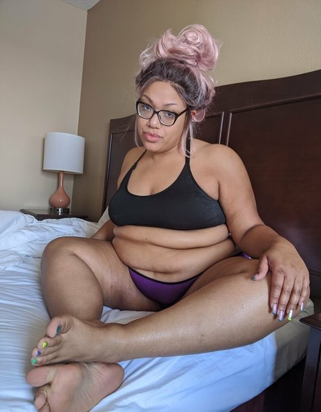 worship nicoles soles pornstar hot pics