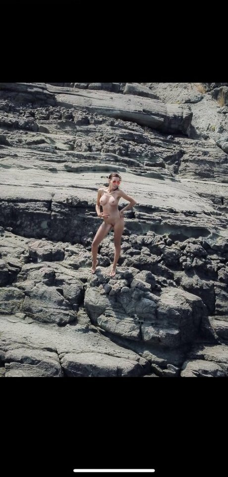 Diana Gabrovska naked actress pic