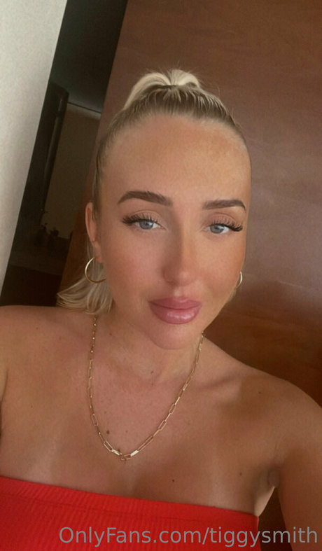 tiggysmith top pornstar pics