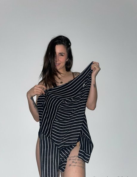 jessica69day pretty model pics