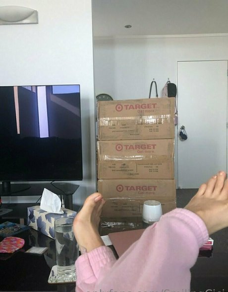 smilingcici pornstar free images