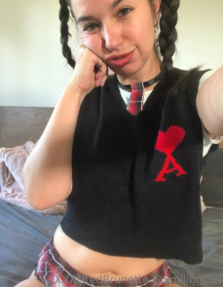 smilingcici porn model picture