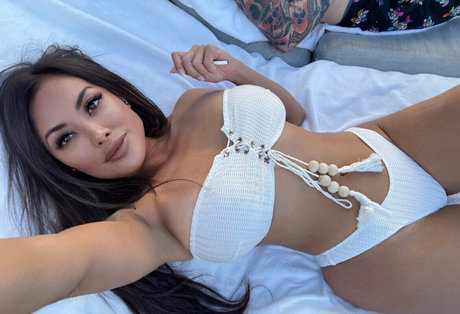 Kaylani Lei star pornographic archive