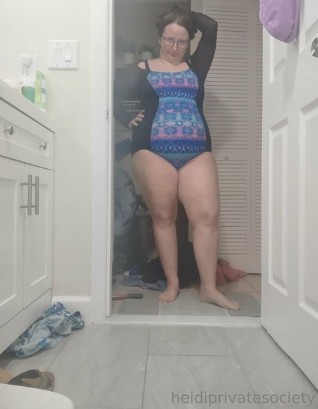 heidiprivatesociety hd model image