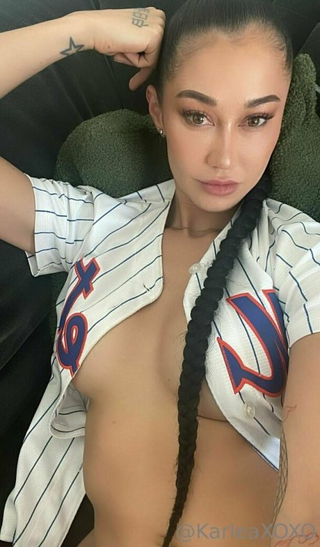 karleaxoxo model adult gallery