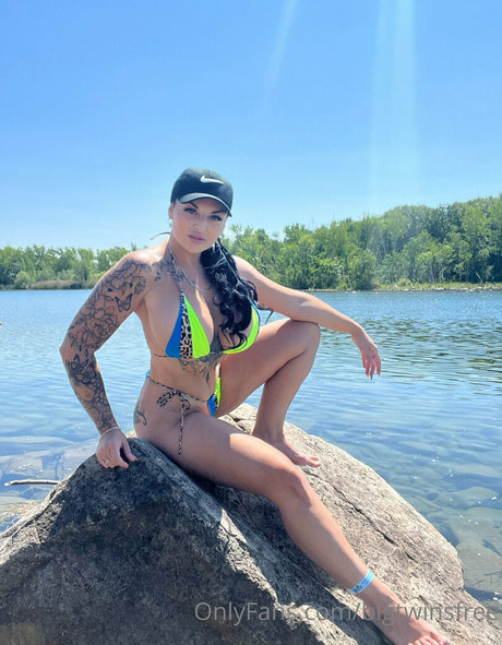 tease lexy nice pornstar pics