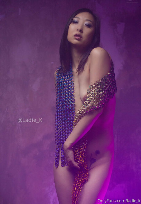 ladie k Profile photo