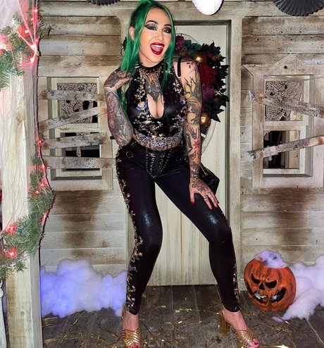 WWE Shotzi star perfect img